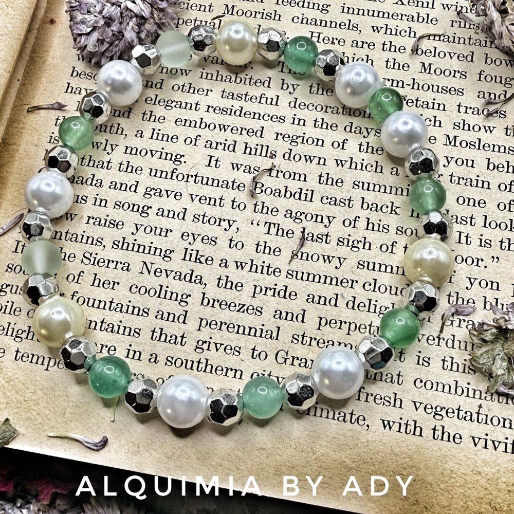 Pearl and Green aventurine gemstones Beaded Bracelet Grandma approved
